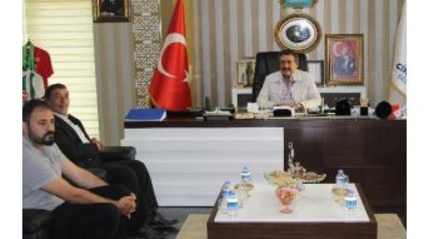 Altınekin Belediye Başkanı Dere&rsquo;den Başkan Kale&rsquo;ye Ziyaret