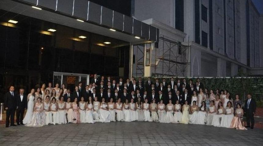 2016 Gkv Mezunları Muhteşem Bir Balo İle Veda Etti