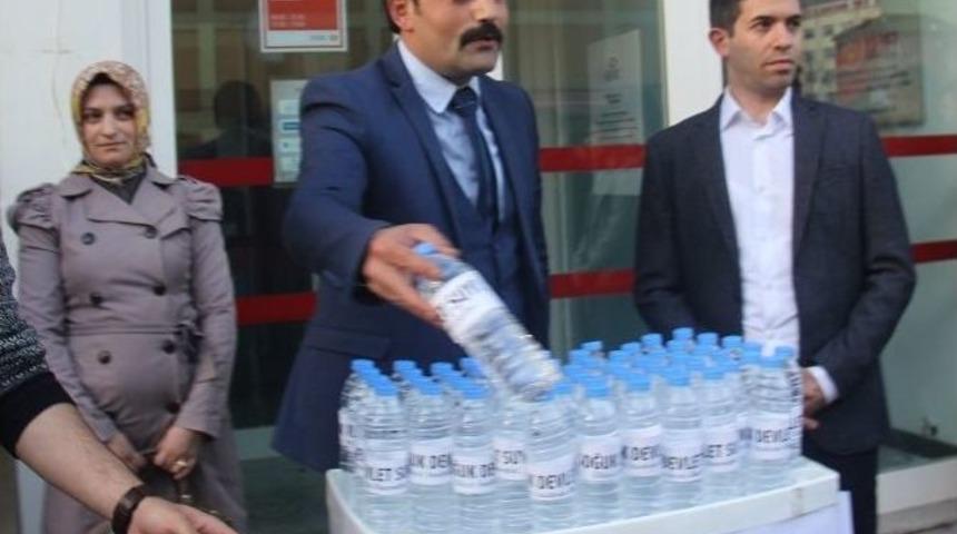 Rize&rsquo;den Kurultay Yapamayan Mhp Muhaliflerine Soğuk Sulu G&ouml;nderme
