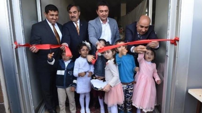 Ahlat&rsquo;ta &Ouml;ğrenciler Yararına Kermes