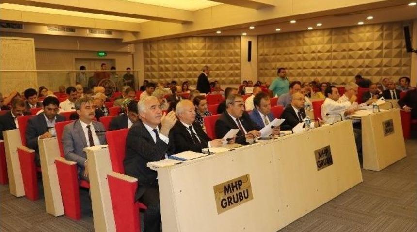 B&uuml;y&uuml;kşehir Meclisi&rsquo;nde Amat&ouml;re M&uuml;jde