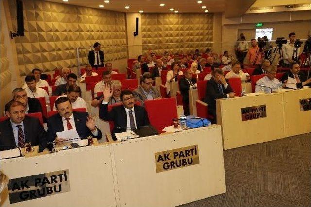 Büyükşehir Meclisi’nde Amatöre Müjde