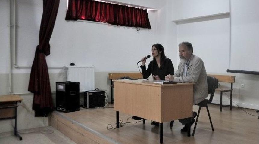 Kenan Yal&ccedil;ın Anadolu Lisesi&rsquo;nde Yazar-&ouml;ğrenci Buluşması