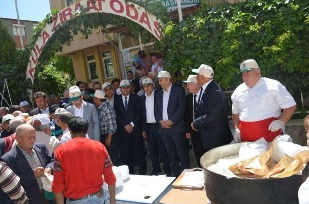 Kula&rsquo;da D&uuml;nya &Ccedil;ift&ccedil;iler G&uuml;n&uuml; Kutlandı