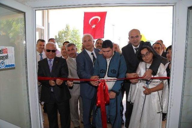 En Büyük Rehabilitasyon Merkezi Torbalı’da