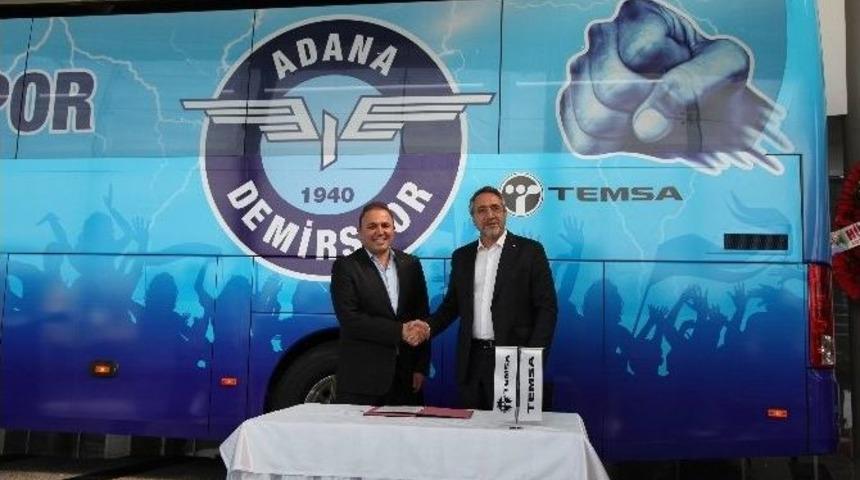 Adana Demirspor&rsquo;un Takım Otob&uuml;s&uuml; Maraton Vıp