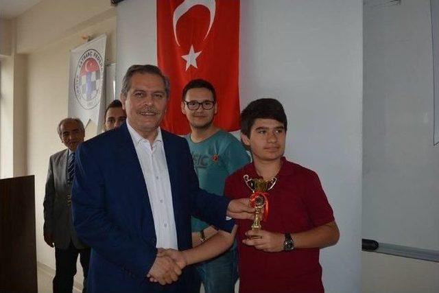 Kütahya’da Satranç Turnuvası