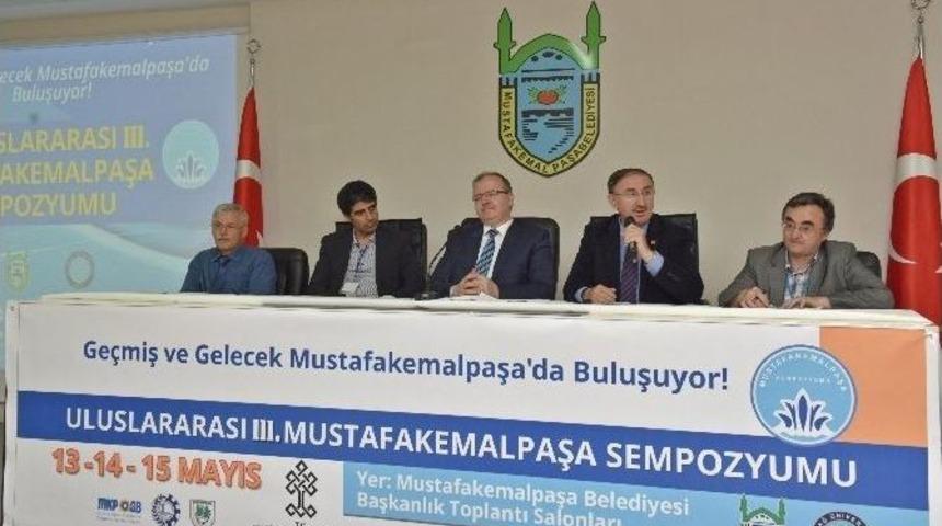 Mustafakemalpaşa&rsquo;nın Ge&ccedil;miş Ve Geleceği Tartışıldı