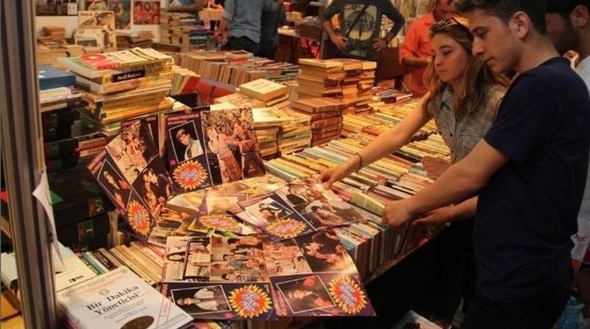 Kitap Fuarı&rsquo;ndan Oya Aydoğan&rsquo;a Veda