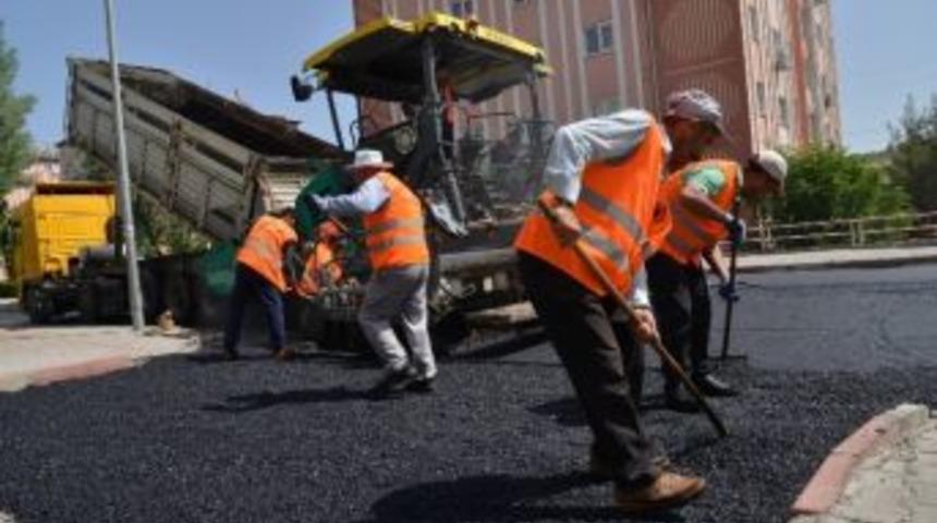 Diyarbakır&rsquo;da Asfalt Sezonu A&ccedil;ıldı