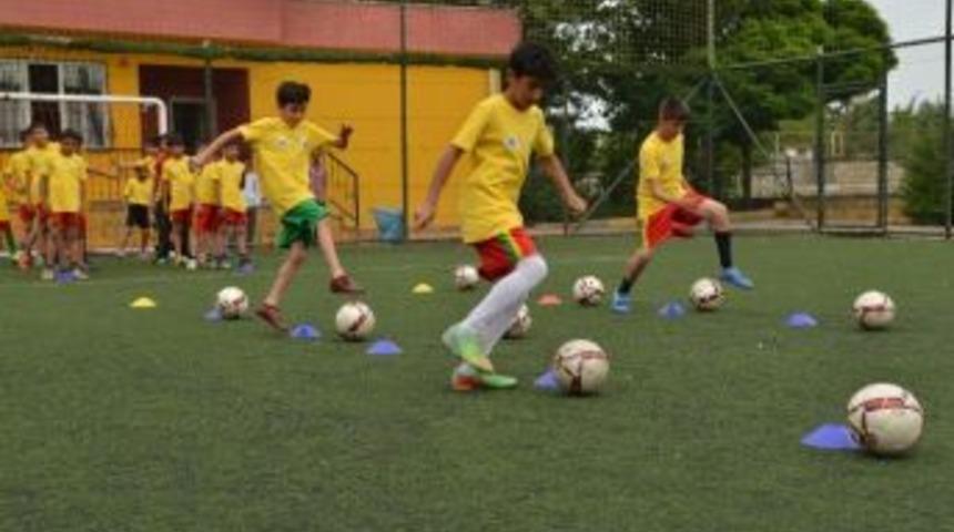 B&uuml;y&uuml;kşehirden Mahallelerde &Uuml;cretsiz Spor Kursları
