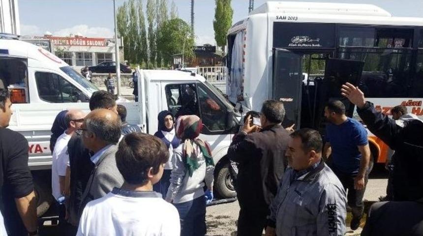 Ağrı&rsquo;da Trafik Kazası: 11 Yaralı