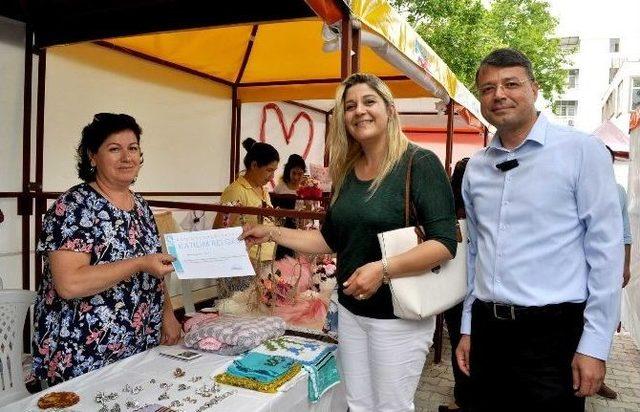 Silifke’de Kadın El Emeği Pazarı Açıldı