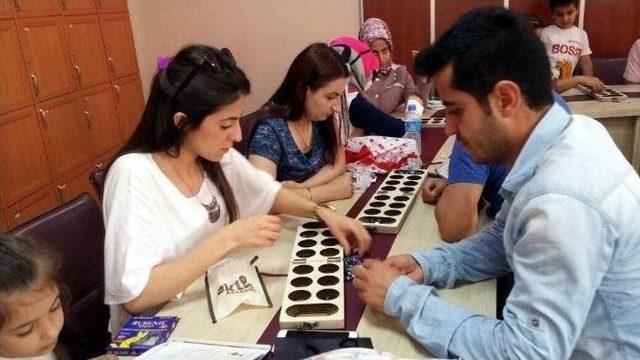 Adıyaman’da Zeka Oyunları Eğitimi Verildi