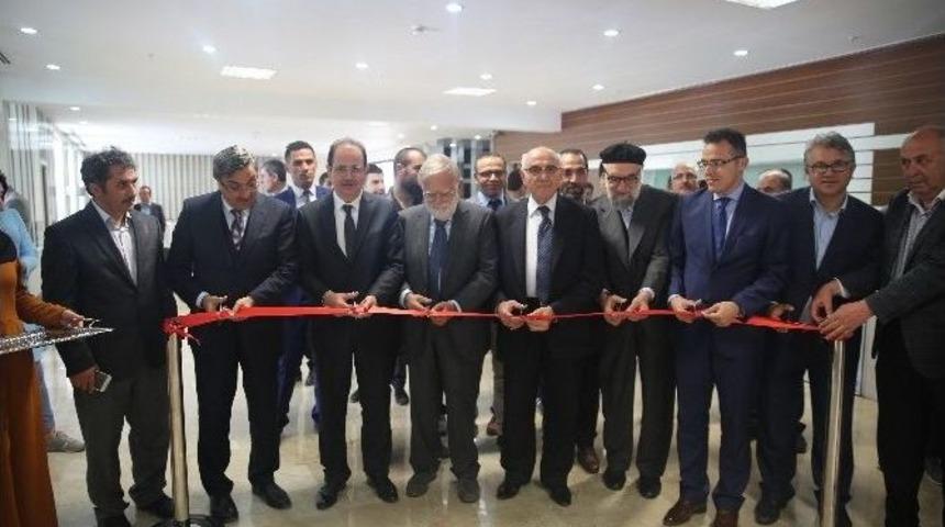 Bayburt &Uuml;niversitesinde Geleneksel Sanatlar Sergisi