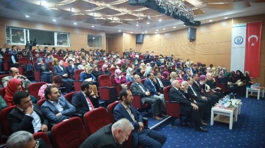 Bayburt &Uuml;niversitesinde Şehir Ve Medeniyet Konferansı