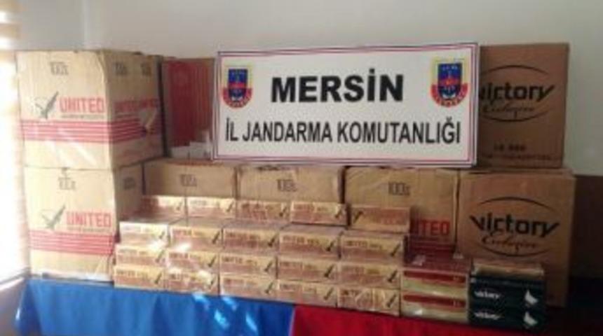 Mersin&rsquo;de G&uuml;mr&uuml;k Ka&ccedil;ağı &Uuml;&ccedil; Bin Paket Sigara Ele Ge&ccedil;irildi