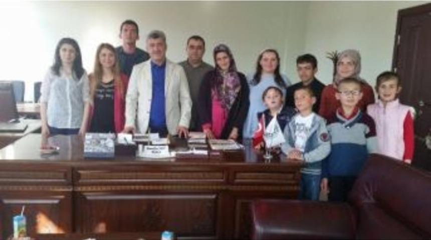Başkan Yiğit&rsquo;e Engelli &Ouml;ğrencilerden Ziyaret