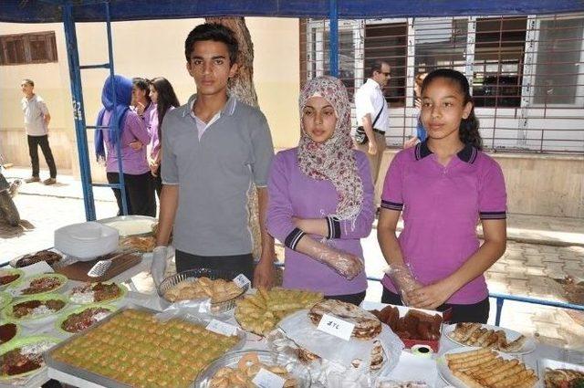 Tayfur Sökmen Anadolu Lisesi’nde Resim Sergisi Ve Kermes