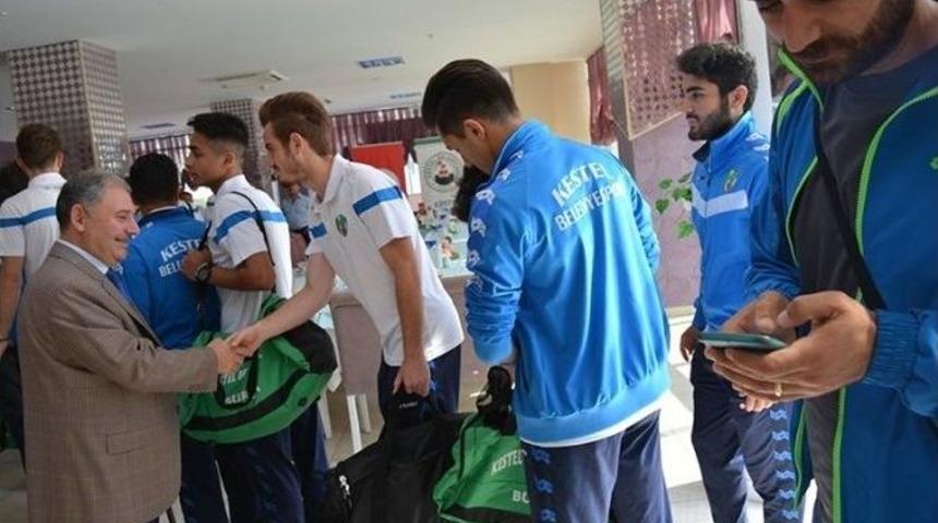 Kestel Belediyespor U-19 T&uuml;rkiye Şampiyonasına Uğurlandı