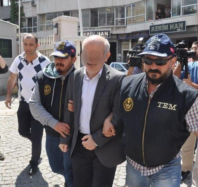 Gözaltına Alınan Fethullah Gülen’in Yeğeni İzmir’e Getirildi