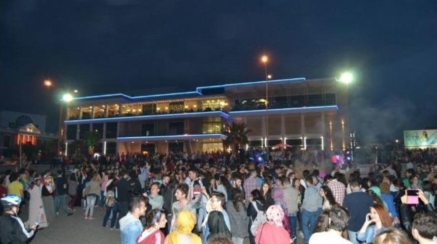 Yeşilyurt Avm 19 Mayıs Gen&ccedil;lik Ş&ouml;leni