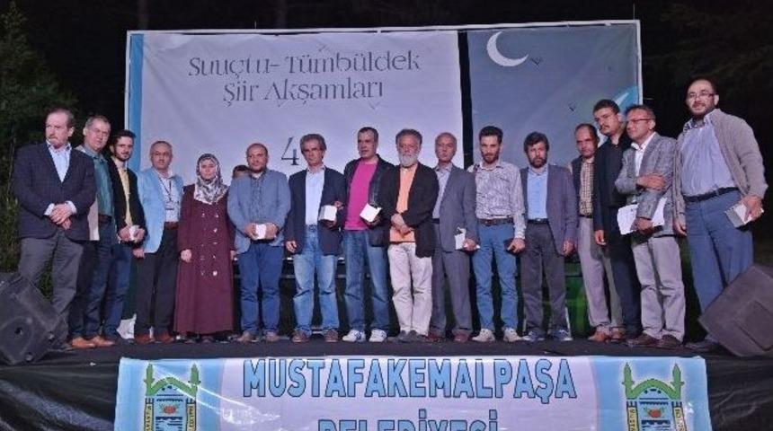 T&uuml;mb&uuml;ldek&rsquo;te Şiir Dolu Gece
