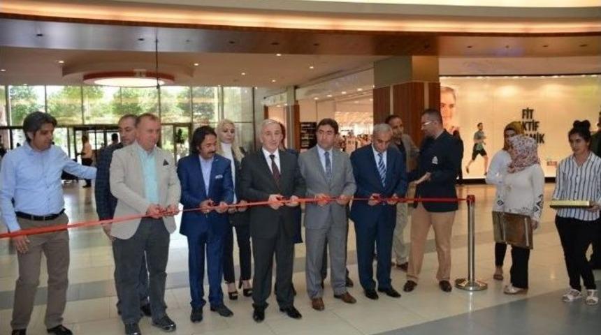 &ldquo;hayatı Paylaşmak İ&ccedil;in Engel Yok&rdquo; Temalı Resim Sergisi A&ccedil;ıldı