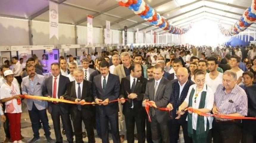K&uuml;&ccedil;&uuml;k Buluşları G&ouml;r&uuml;c&uuml;ye &Ccedil;ıktı
