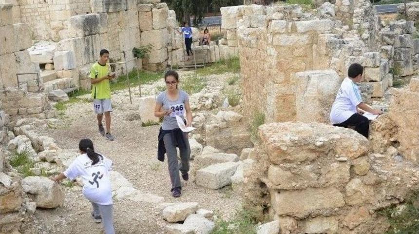 Sporcular, Oryantiring Tarih Safarisi Ligi&rsquo;nde Ter D&ouml;kt&uuml;
