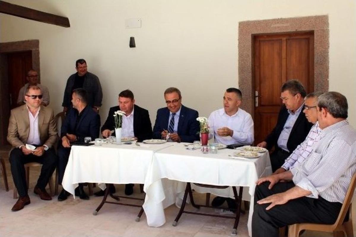 Başkan Kara&ccedil;oban Mantı Etkinliğine Katıldı