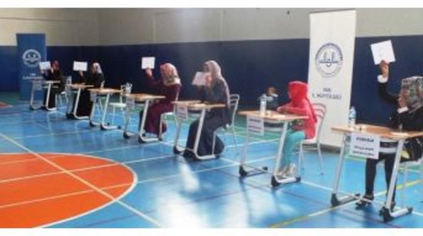 Van&rsquo;da &Ouml;ğrenciler Arası Bilgi Yarışması
