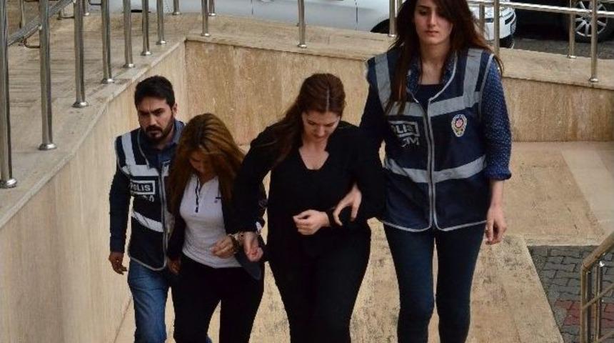 Sahte Kimlikle Cep Telefonu Alırken Yakalandılar