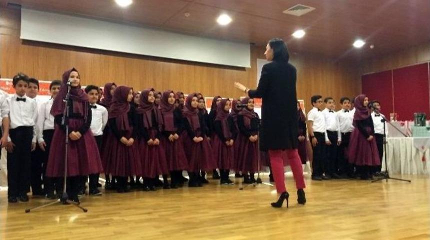 &rsquo;hadis Ezber Yarışması&rsquo; &Ouml;d&uuml;l T&ouml;reni