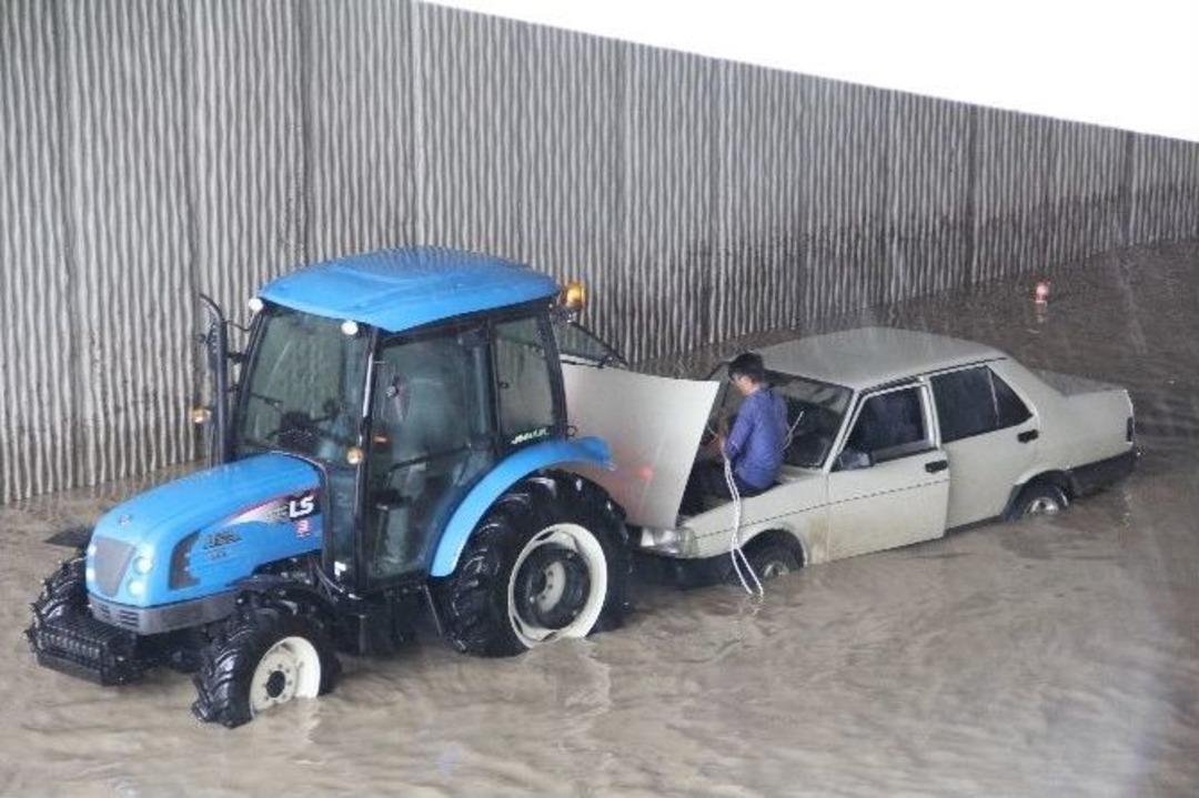 Kastamonu&rsquo;da Sağanak Yağış