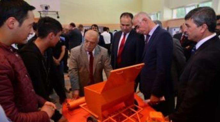 T&uuml;bitak Desteği İle Bilim Fuarı A&ccedil;ıldı