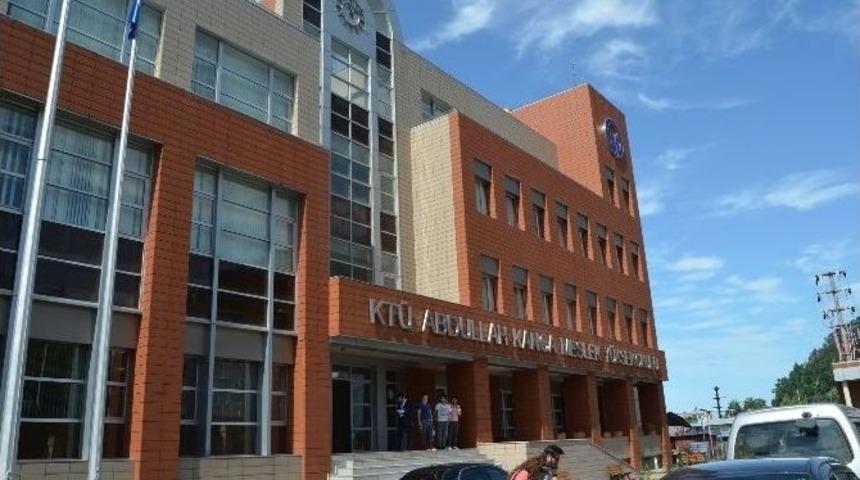 Y&uuml;ksekokuldan Tersane G&uuml;r&uuml;lt&uuml;s&uuml; Şikayeti