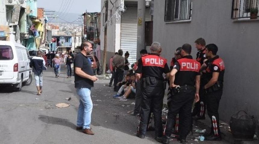 Polis, 20 Kişinin Yaralandığı Mahalle Kavgasında Beş Kişiyi Yakaladı