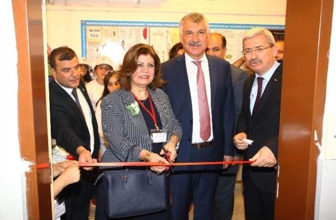 Karalar Gen&ccedil; Mucitlerin Heyecanına Ortak Oldu