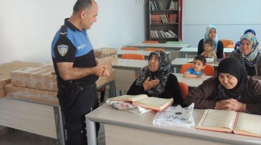 Toplum Polisleri, Vatandaşları Bilgilendirdi