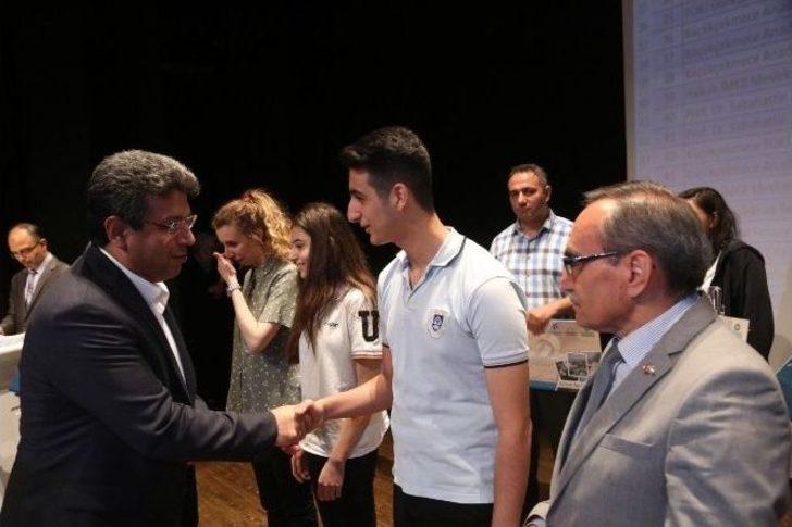 ’ben De Yazarım’ Kompozisyon Yarışmasının Ödülleri Sahiplerini Buldu G1