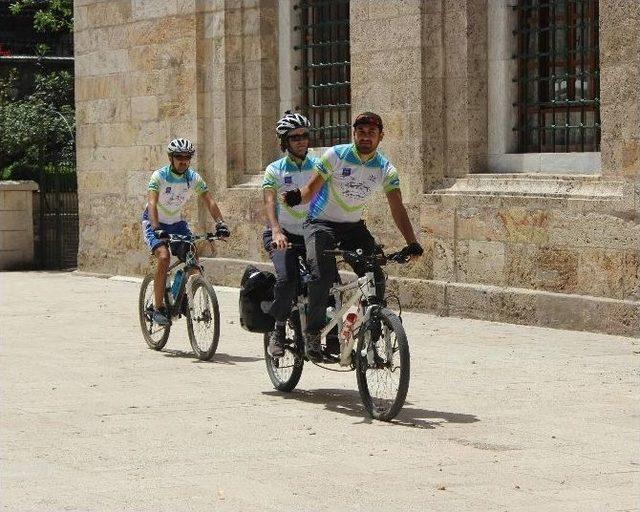 (&ouml;zel Haber) G&ouml;rme Engelli Bisiklet&ccedil;i Diyar Diyar Geziyor 2