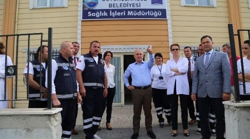 Başkan Akg&uuml;n: &ldquo;hemşirelik En Kutsal Mesleklerdendir&rdquo;