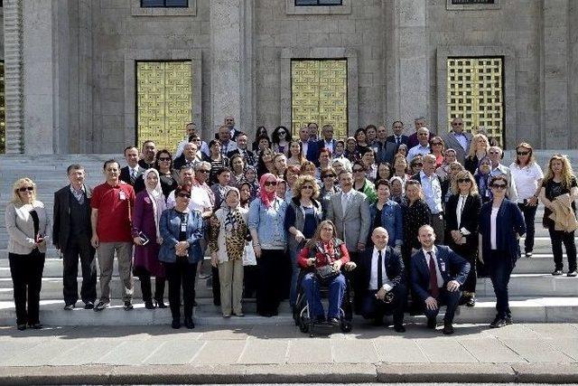 Tepebaşı Belediyesi, 12 Günde 2 Binden Fazla Kadını Tbmm İle Buluşturdu