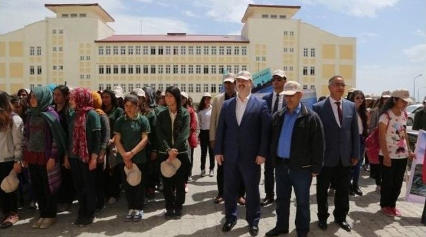 Tuşba Belediyesi&rsquo;nden &rsquo;&rsquo;temiz &Ccedil;evre Temiz Toplum&rsquo;&rsquo; Kampanyası