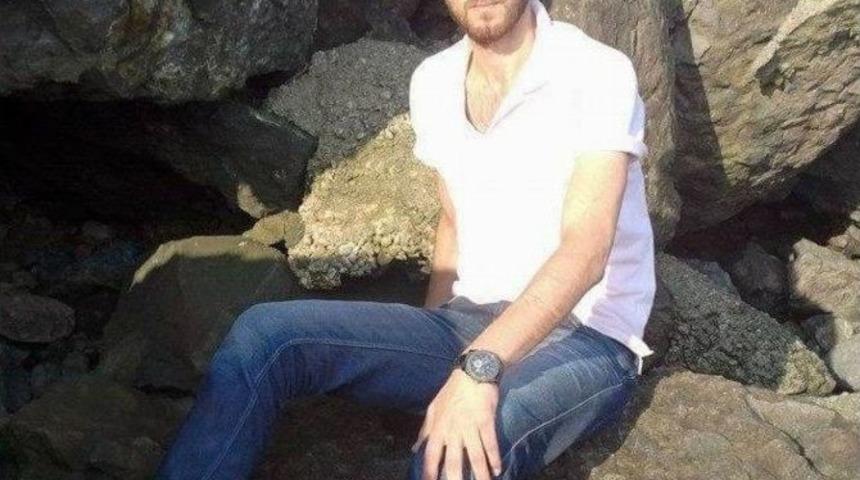 Bı&ccedil;aklanıp Yakılan Gencin Kimliği Tespit Edildi