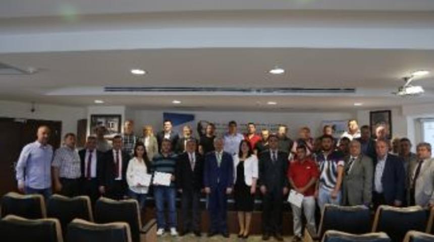 Yeni Girişimciler Sertifikalarını Aldı