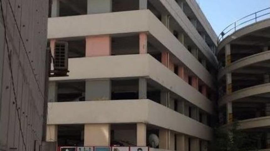 Eşi Terk Edince &Ouml;lmek İstedi