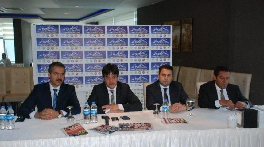 Turhal&rsquo;da 6 &Uuml;lkeden 50 Sporcu Uzun Mesafe U&ccedil;mak İ&ccedil;in Yarışacak