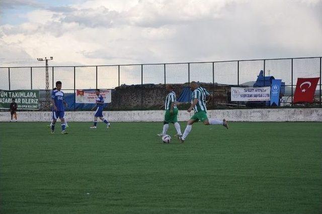 Kars&rsquo;ta Kurumlar Arası Futbol Turnuvası 2